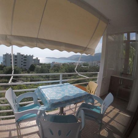 Seaview Apartment Borsh Extérieur photo
