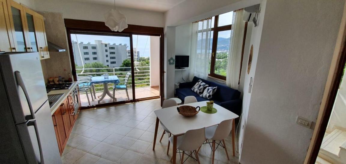 Seaview Apartment Borsh Extérieur photo