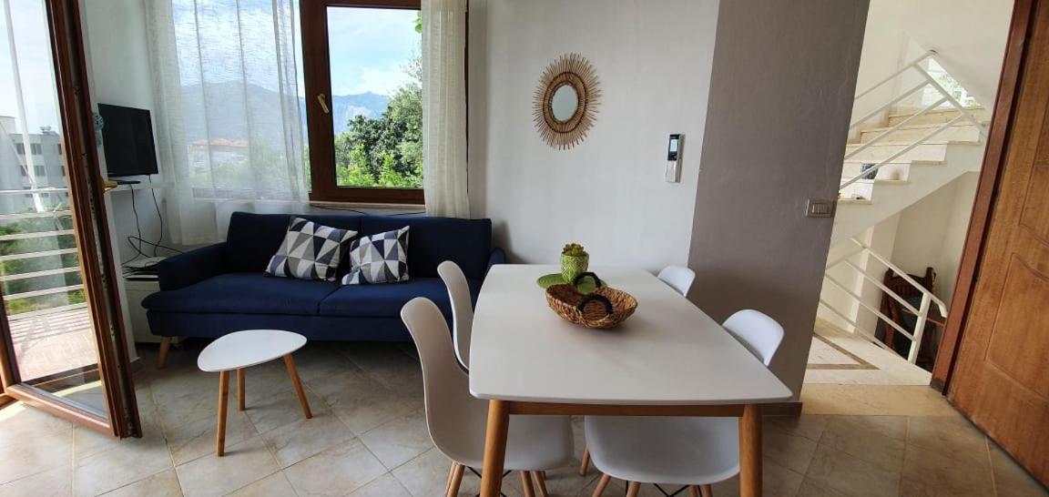 Seaview Apartment Borsh Extérieur photo